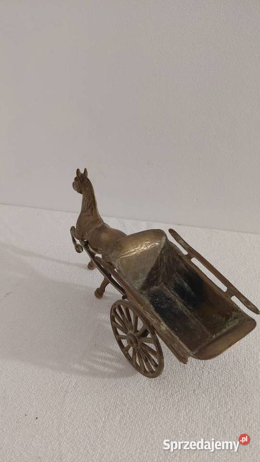 Figura z mosiądzu Koń z Wozem Antyki, Sztuka, Kolekcje