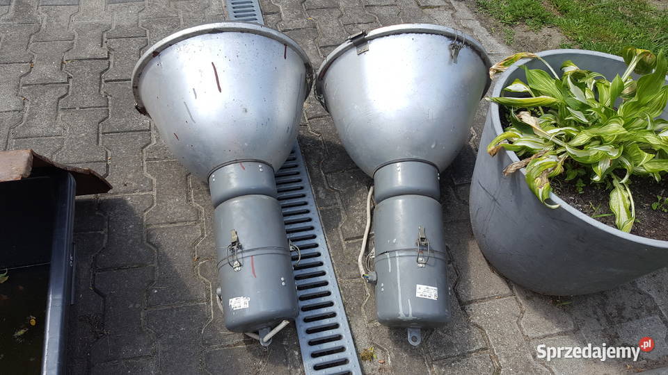 stare lampy przemysłowe z prl Ostrów Wielkopolski