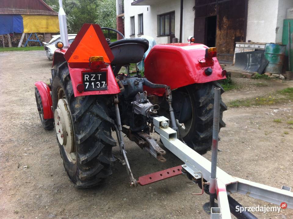 Ciągnik Traktor Ursus c330 Maszyny rolnicze Dukla sprzedam