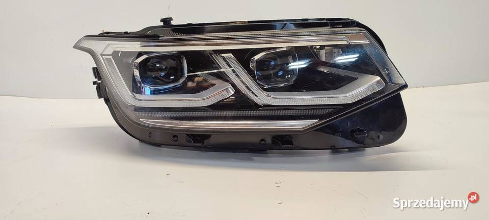 VW TIGUAN II LAMPA PRAWY PRZÓD ANGLIK RHD