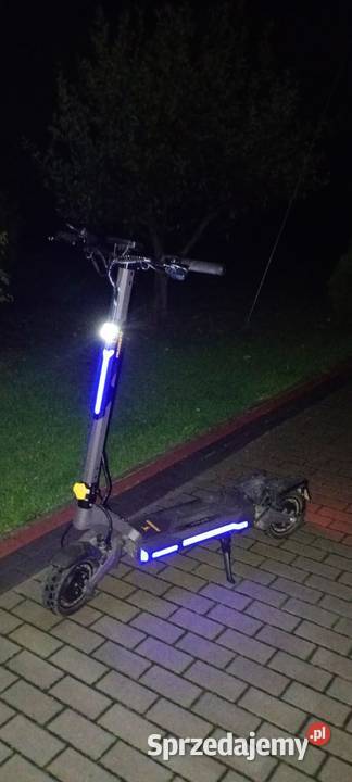 Hulajnoga AUSOM DT2 pro 343 kupiona lipiec 2026 Wiśniowa