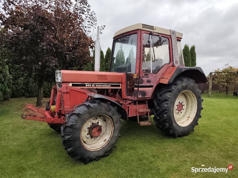 Case ihc international 844 XL 80 4x4 Amortyzacja kabiny mazowieckie Rzeczniów-Kolonia