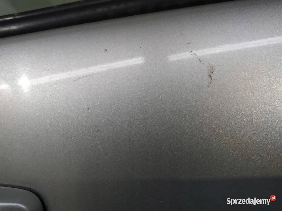 DRZWI PRAWE PRZÓD SREBRNE 1D4 Toyota RAV4 II świętokrzyskie