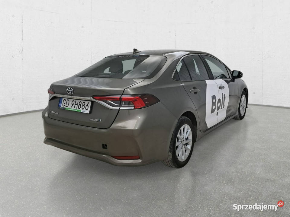 Toyota Corolla Seria E16 2012 Komorniki