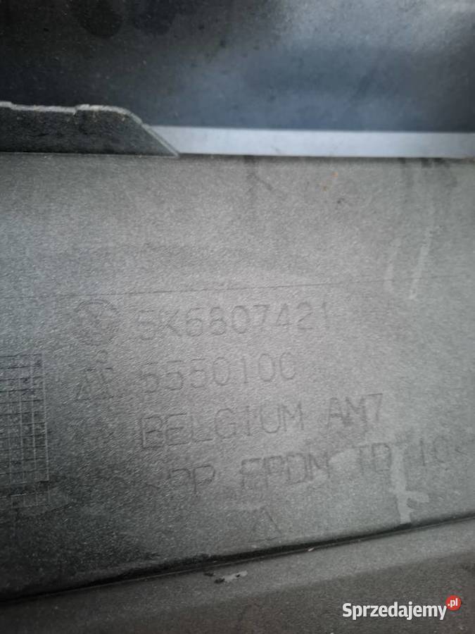 Volkswagen Vw Golf 6 VI zderzak tył bez pdc Leszno