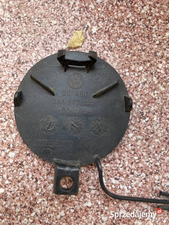 ZAŚLEPKA OSŁONA HAKA ZDERZAKA PRZÓD VW GOLF VII Karoseria śląskie Kozy