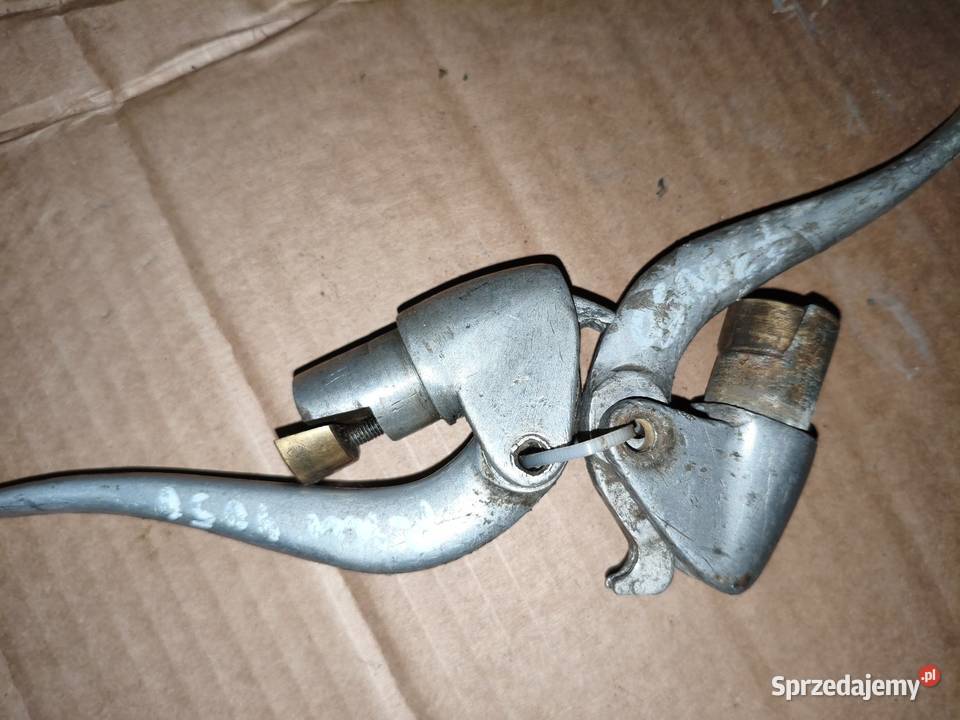 Odwrotne klamki sprzęgła i hamulca ręcznego K750 wielkopolskie