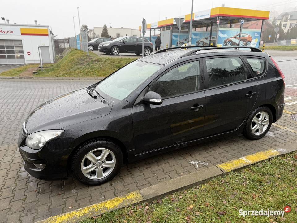 Hyundai I30 14 BenzynaGAZ 2011r Lift nieuszkodzony