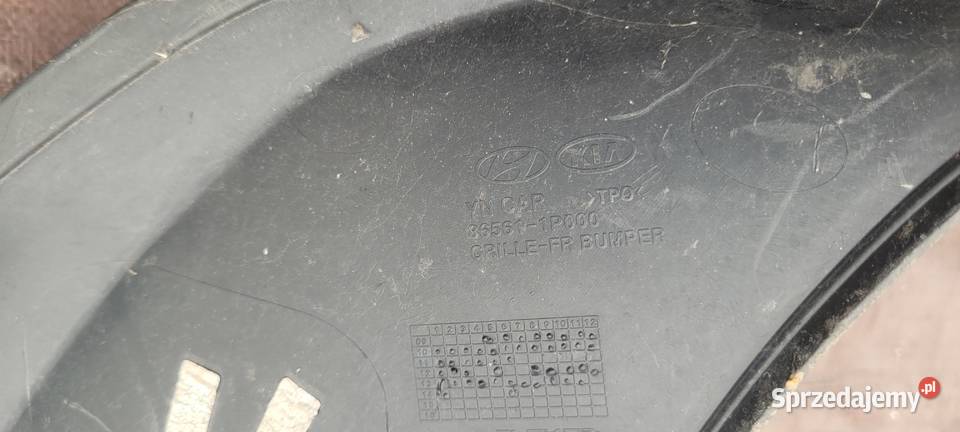 KIA VENGA KRATKA ŚRODKOWA ZDERZAKA 865611P000