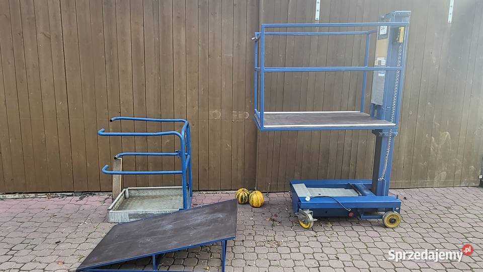 Zwyżka Podnośnik koszowy niepełnosprawmych Tarnogród