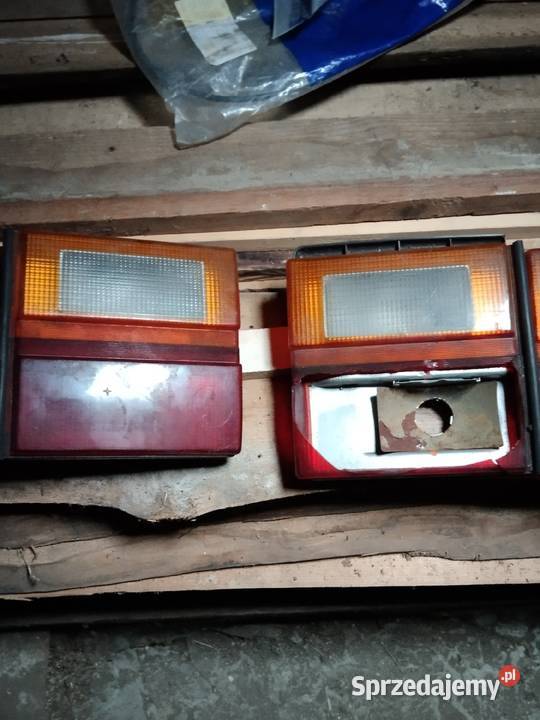 Lampy tył audi 100 Prawe Oświetlenie podkarpackie Nisko