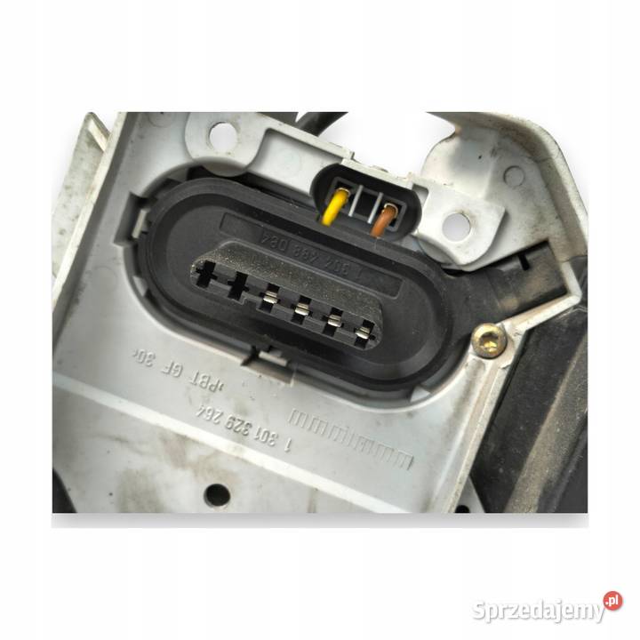 LAMPA PRAWA BMW Seria 3 E46 sedan XENON przednia Chełm