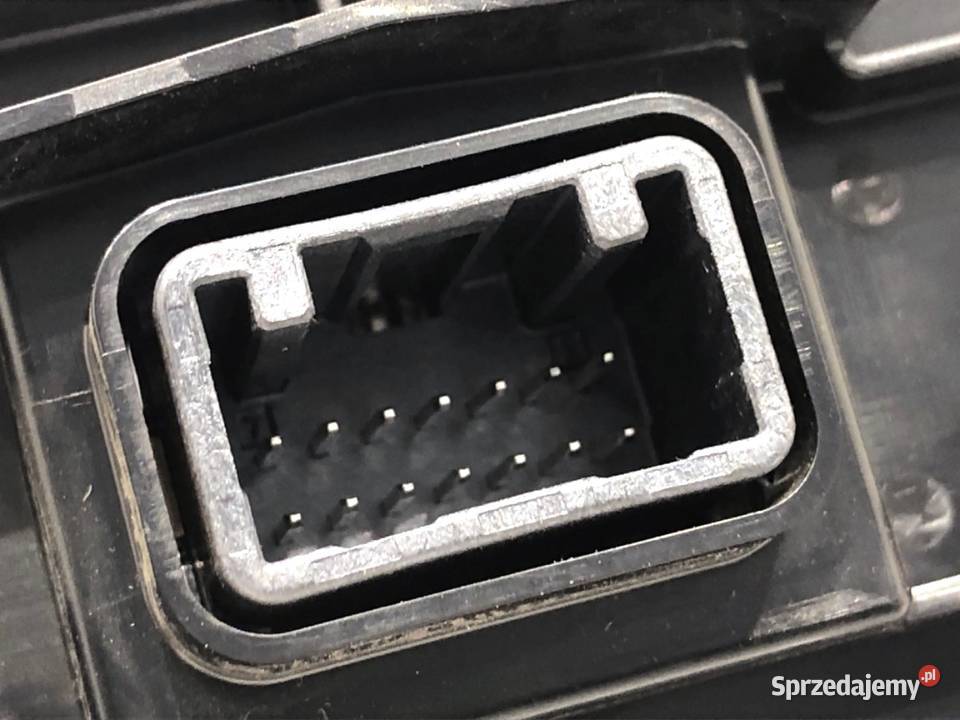 PANEL STEROWANIA NAWIEWU TOYOTA COROLLA E21 Panele sterowania, przełączniki podkarpackie sprzedam