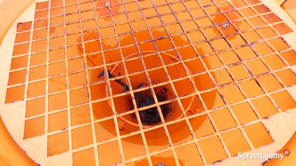 Rozsiewacz piaskarka AMAZONE EKS 105 Baras Świnice Warckie