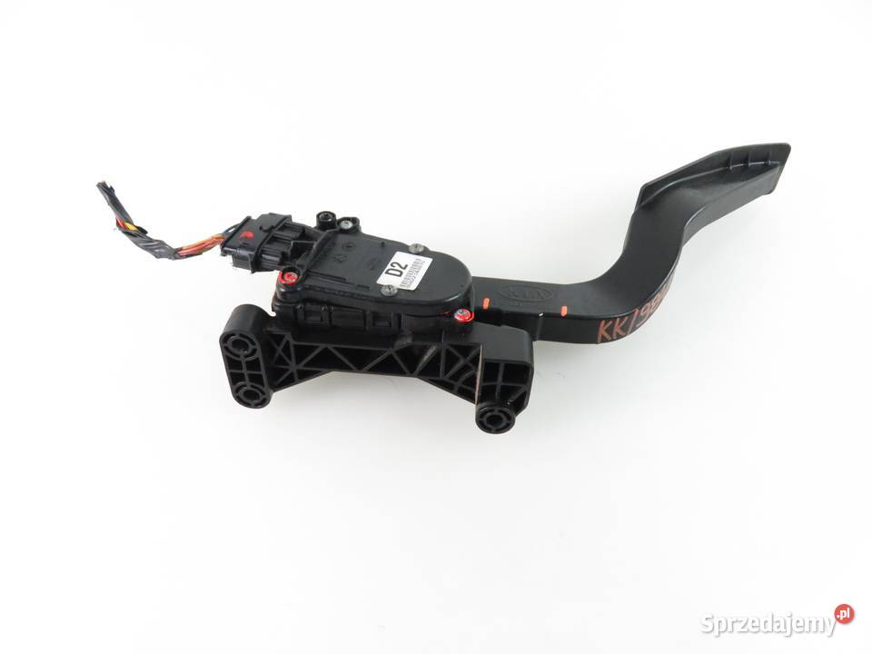 POTENCJOMETR GAZU KIA CERATO 15 CRDi 327002F200