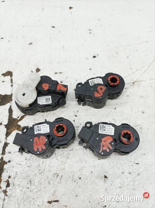 SILNICZEK NAGRZEWNICY T32096BB T32096BB Renault sprzedam