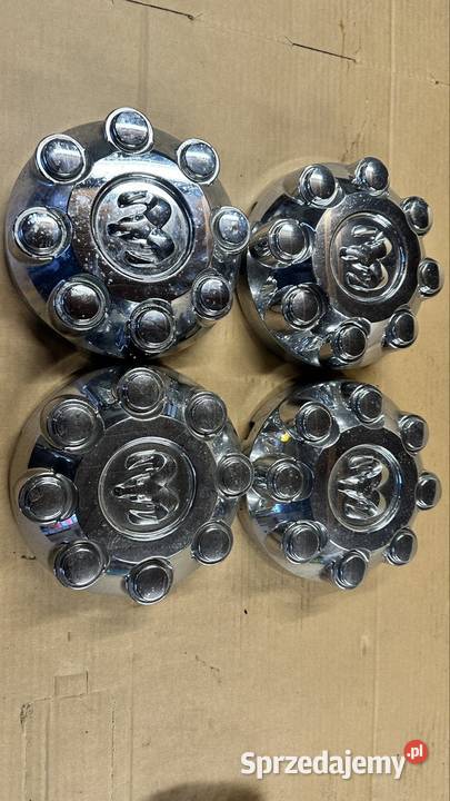 Dekle Dodge Ram do felg na osiem śrub Wejherowo