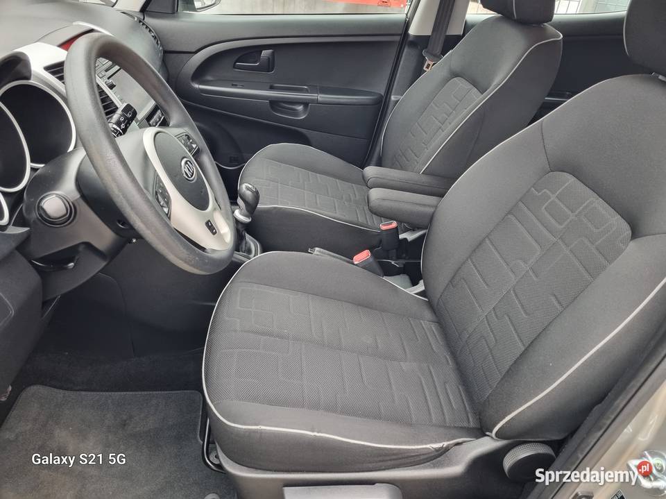 Kia Venga 16 125 nawigacja kamera alufelgi 195400km Venga