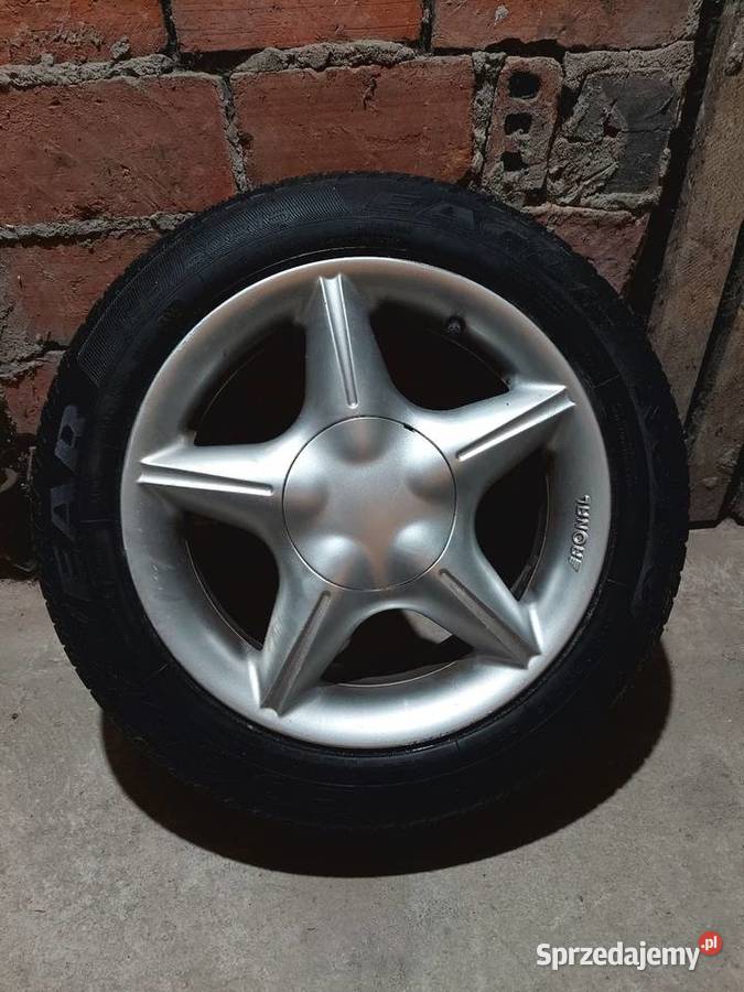 Alufelgi 4x100 r15 z oponami letnimi Starachowice sprzedam