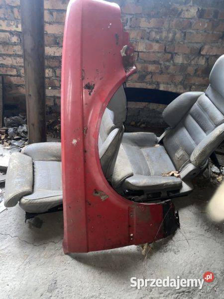 BMW E30 ORYGINALNY BŁOTNIK PRAWY BRILLANTROT Chorzów