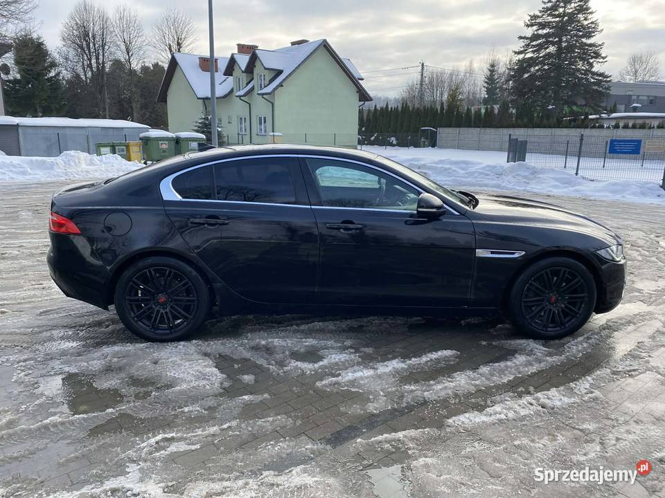 Jaguar XE 20D 180 Lutcza