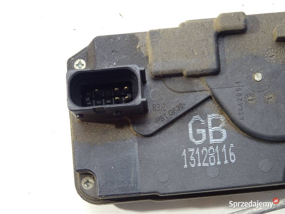 ZAMEK TYŁ PRAWY OPEL ASTRA H Kombi 13128116 0414