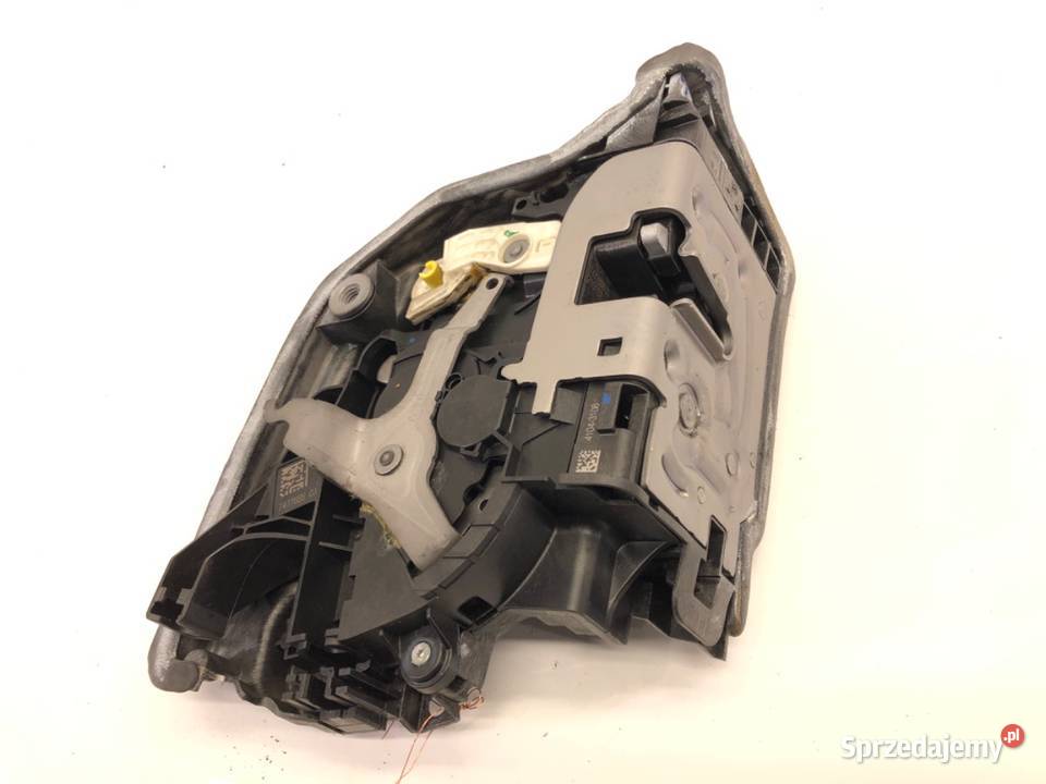 ZAMEK DRZWI PRAWY PRZÓD BMW G30 SedanLimuzyna