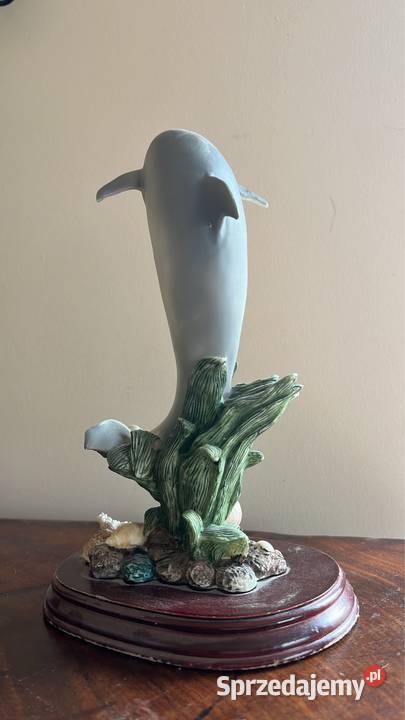 Figurka delfina Na rafie muszelkach Na Porcelana i szkło Gdańsk