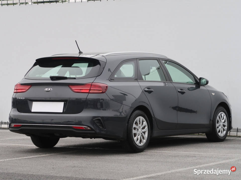 Kia Ceed 16 CRDi asystent pasa ruchu Lublin