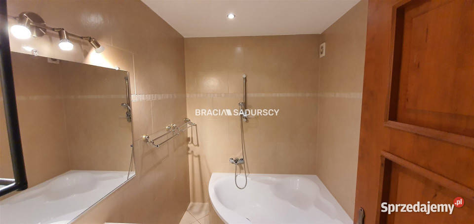 Dom bliźniak Węgrzce 19688m2