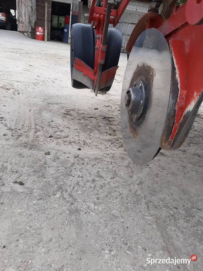 Siewnik do kukurydzy Mascar 6 rzędów Biszcza