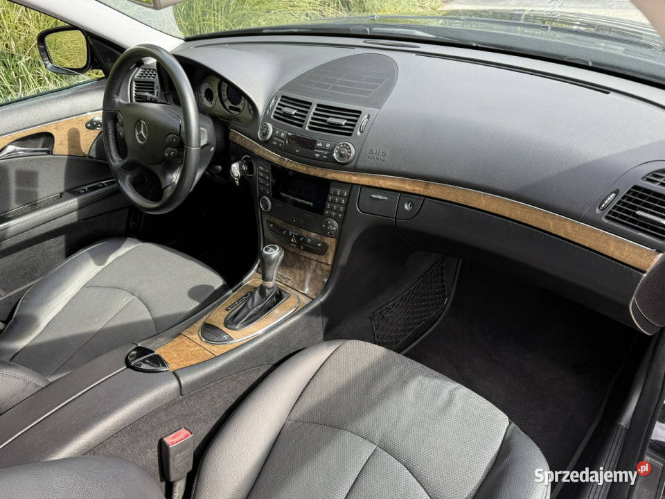 Mercedes E 200 zadbana 100 oryginalny przebieg Poznań sprzedam
