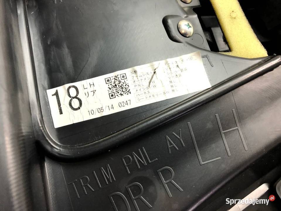 SUBARU OUTBACK IV 4 2010R TAPICERKA BOCZEK DRZWI świętokrzyskie