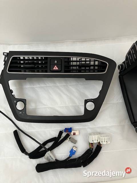 Radio Hyundai i20 II ekrandotyk
