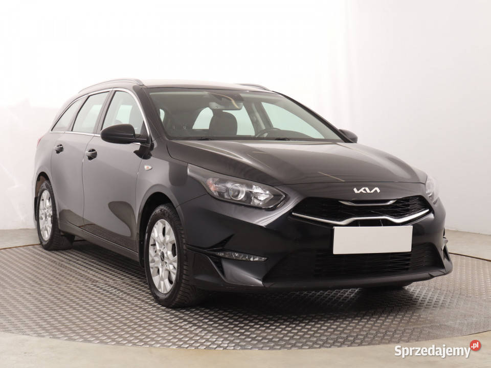 Kia Ceed 15 TGDI Rok produkcji 2022 Motoryzacja Katowice sprzedam