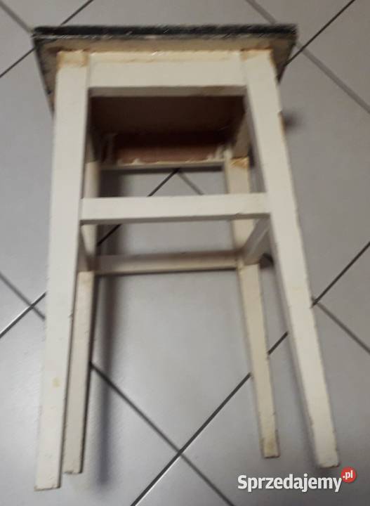 Taboret kuchennyłazienkowy Gruba 2 laminowana