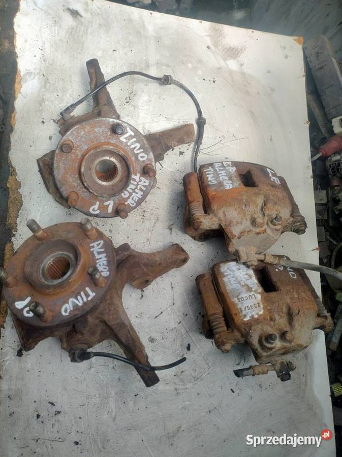 NISSAN ALMERA TINO 22DCI piasta przód zwrotnica osobowe Kielce