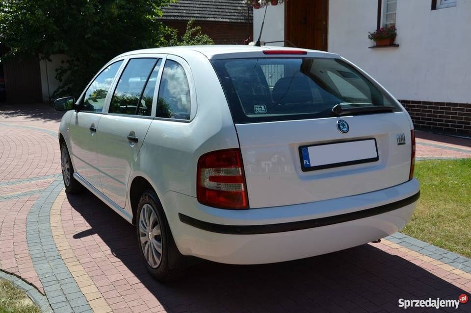 Skoda Fabia Premia FILM Z homologacją na 69KM Przeworsk