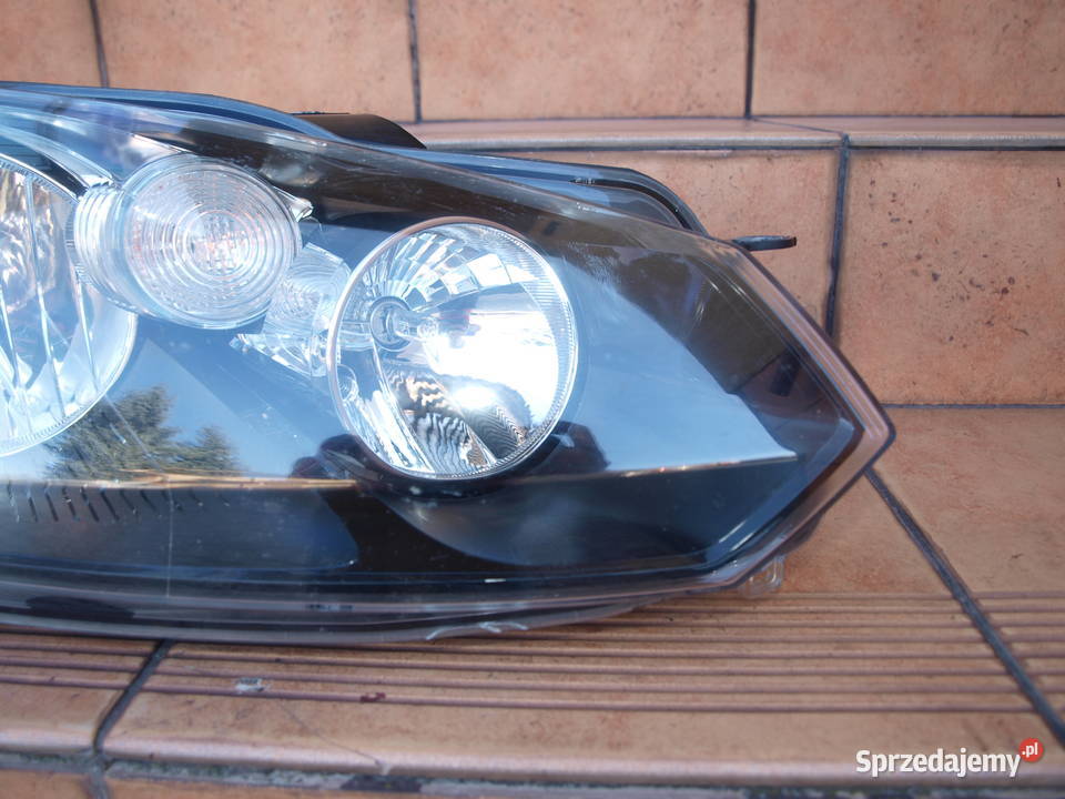 VW Golf 6 VI lampa prawa przód 2008 2012r europa Kalisz