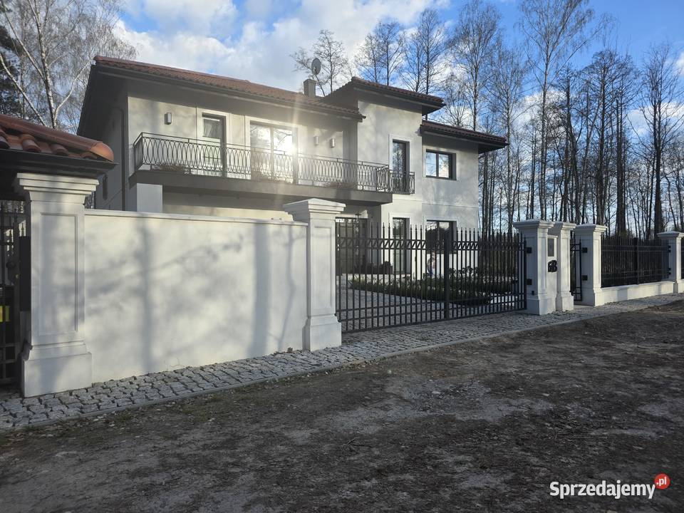 Słupy Dworkowe Ogrodzenia Betonowe Stylowe Kraków