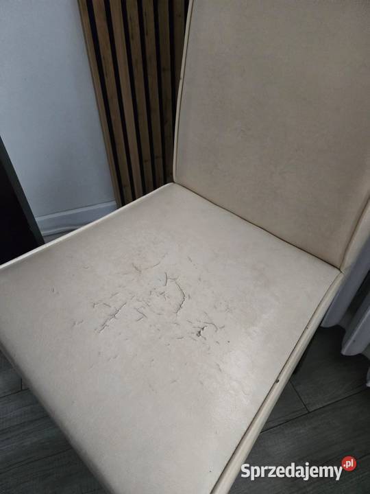 Stół Paged plus dodatkowo krzesła Ruda Śląska sprzedam