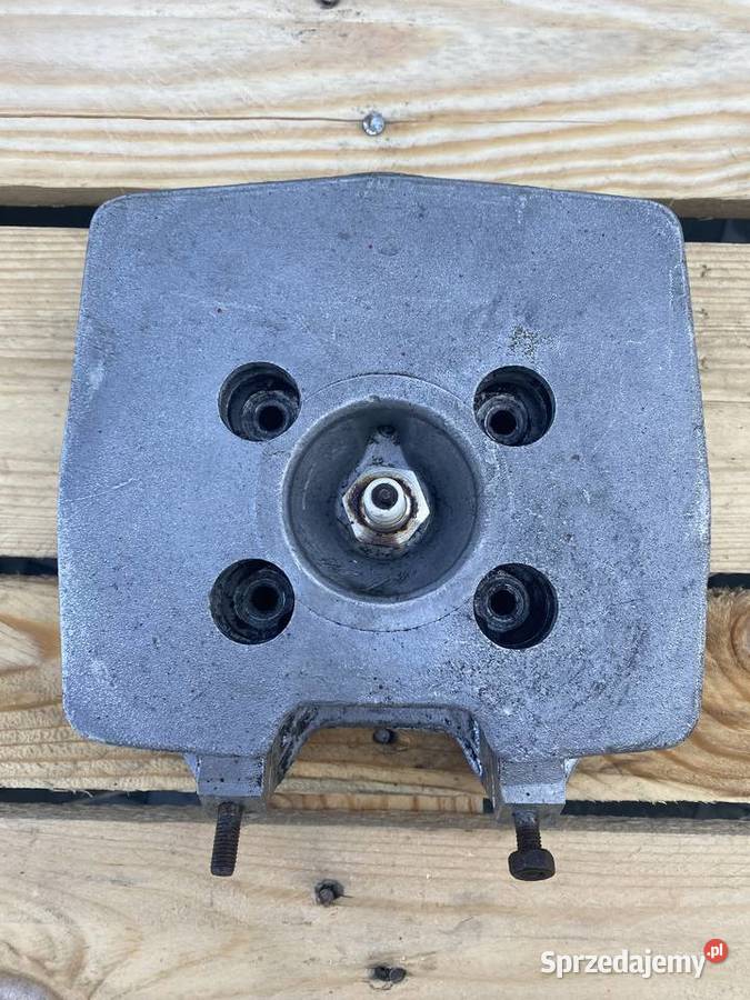 thumbnail interactive-video image 1 of Front Hub For MZ ETZ 250/251 – New ETZ Motorcycle Front Wheel Hub (Part No. 212) 1 of 6