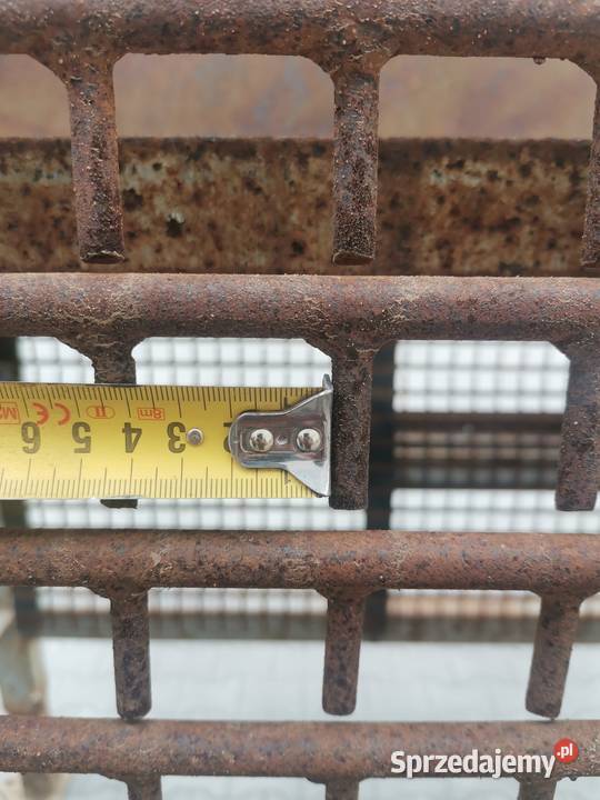 Odsiewacz ziemi separator przesiewacz taśmowy nieuszkodzony Huta