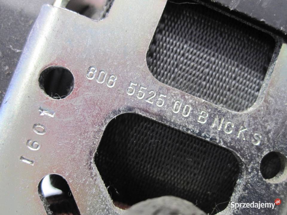 NISSAN JUKE 11r pas bezpieczeństwa prawy przód z świętokrzyskie