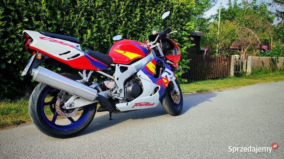 Motocykl Honda CBR 900RR SC33 kultowy superbike Rok produkcji 1996 śląskie Cieszyn