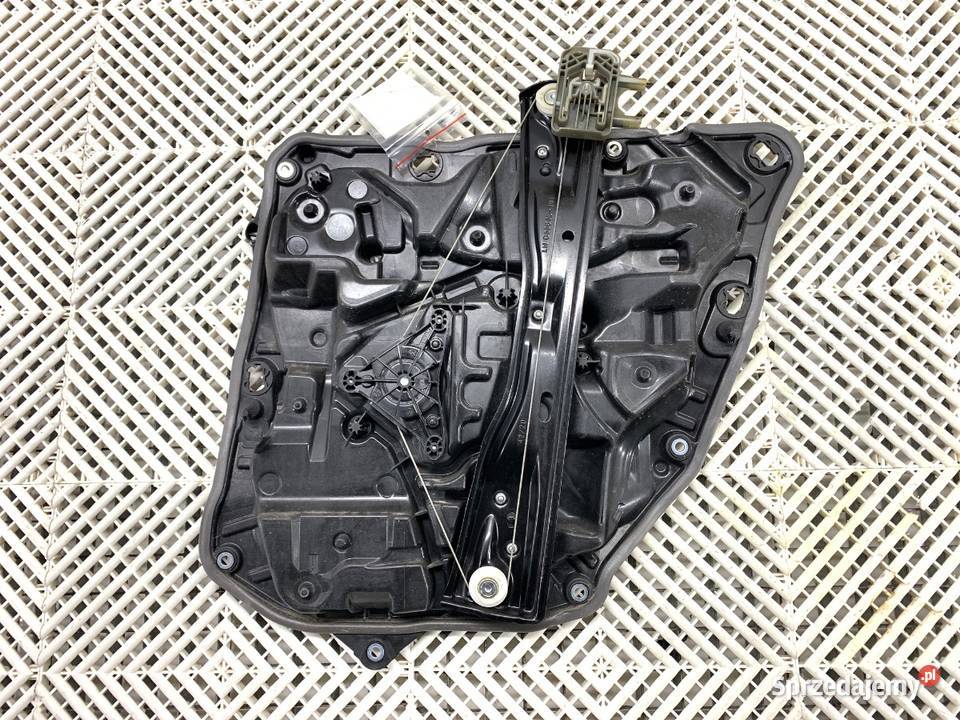 PODNOŚNIK SZYBY LEWY TYŁ BMW G30 7365167