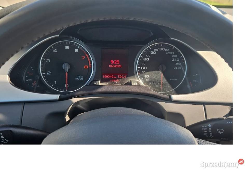 AUDI A4 B8 20 TFSI SEDAN 180