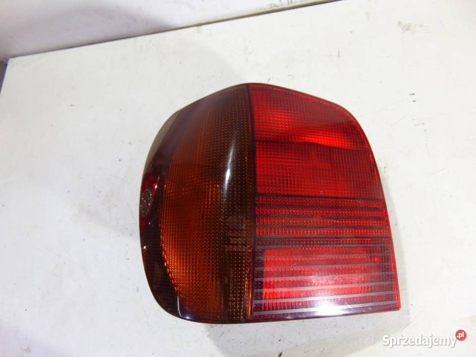 LAMPA LEWA TYLNA TYŁ VW POLO III 6N