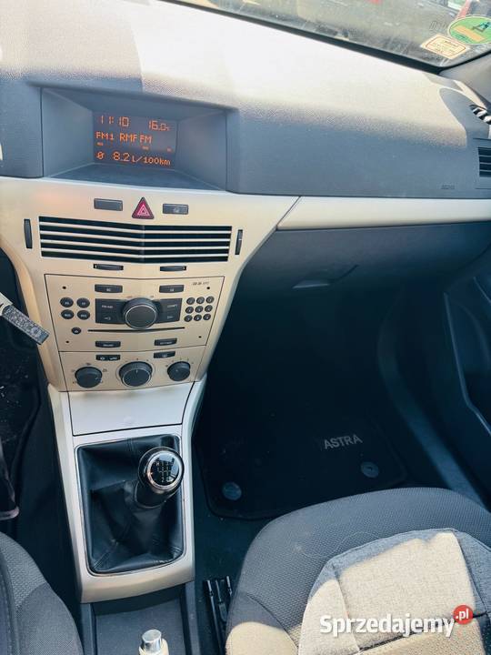 Opel Astra 16 Benzyna 2007r Sieradz sprzedam