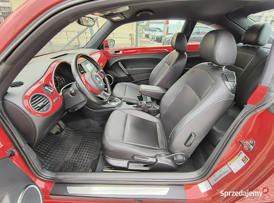 Volkswagen Beetle czarna skóraVAVIALU silnik Rok produkcji 2012 Bydgoszcz